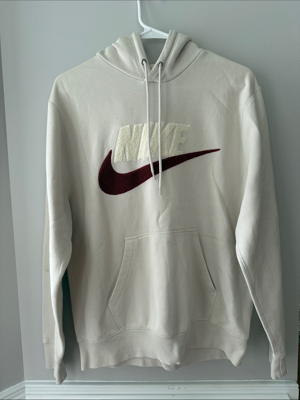 Nike Men’s Cream Hoodie with Maroon Swoosh Size Small